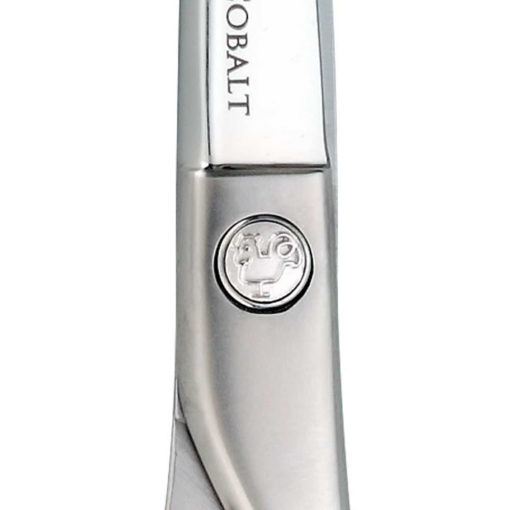 Perfect cut by combining a moving stainless alloy blade with a still cobalt base alloy blade.