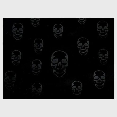 Agenda McQueen Skull Barber Cape