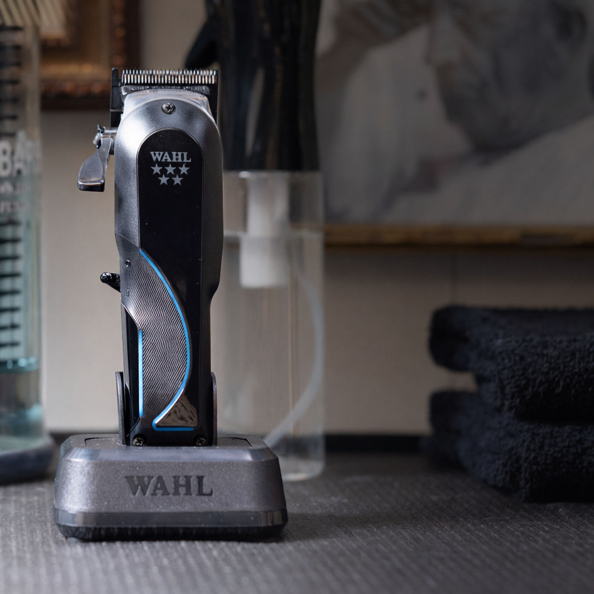 Wahl Senior 2.0 Cordless Clippers - Direct Hairdressing Scissors